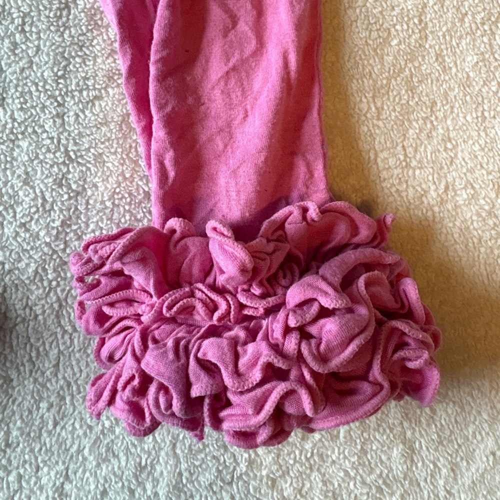 Posh Peanut Pink Ruffled Leggings, Sz 18-24 months - Picture 2 of 4